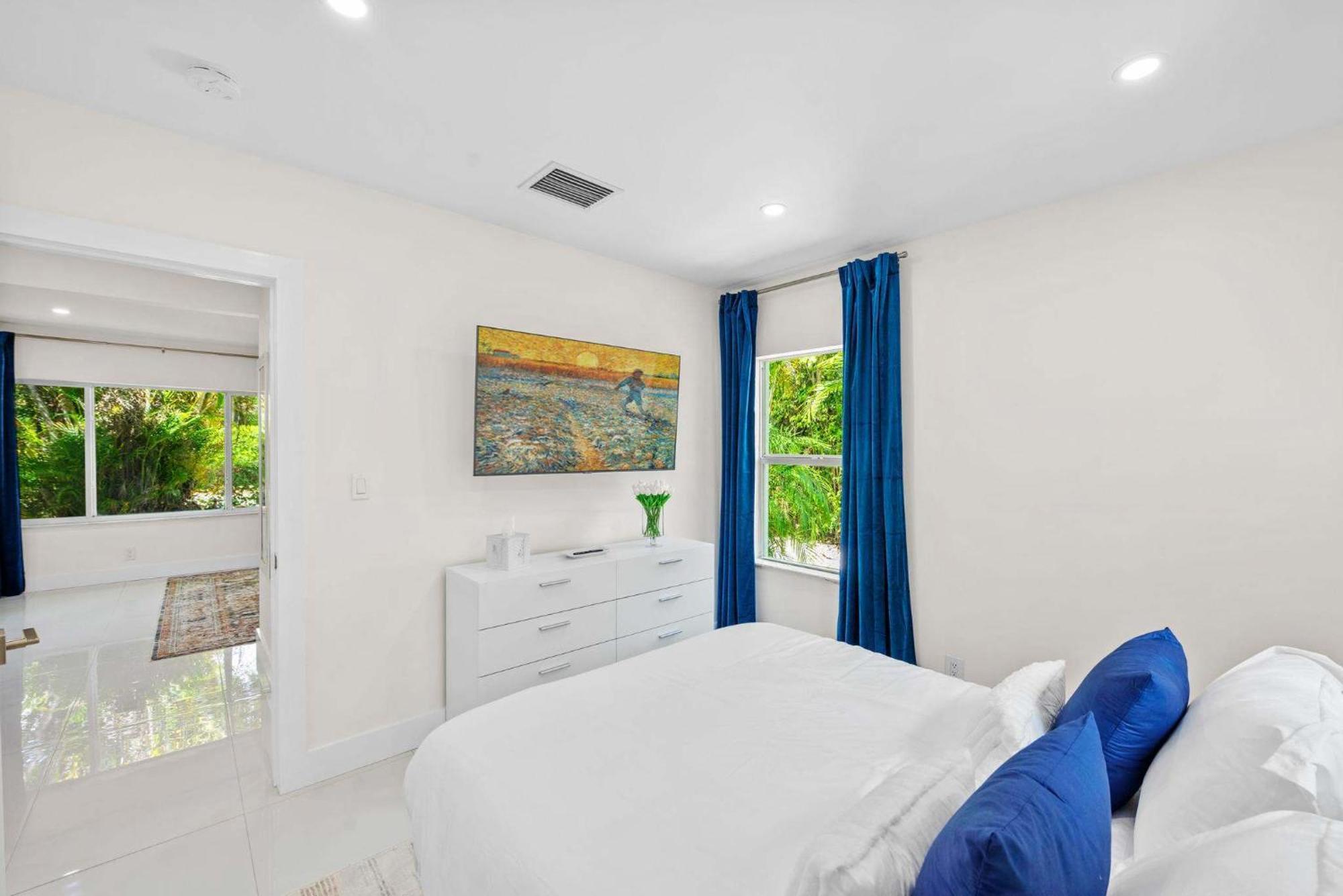 Apartamento Uhost Ai - Stylish Steps From