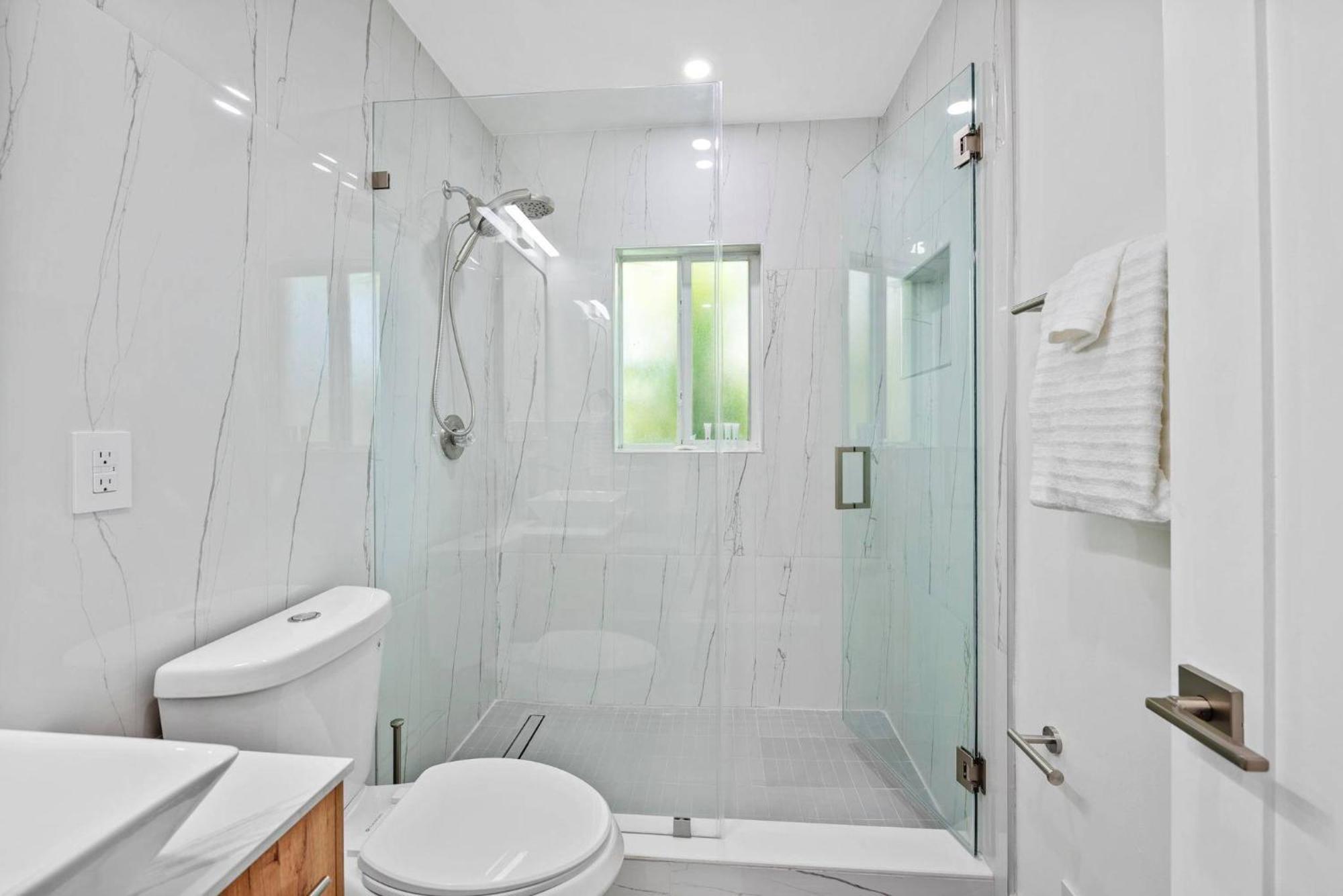 Uhost Ai - Stylish Steps From Apartamento Fort Lauderdale